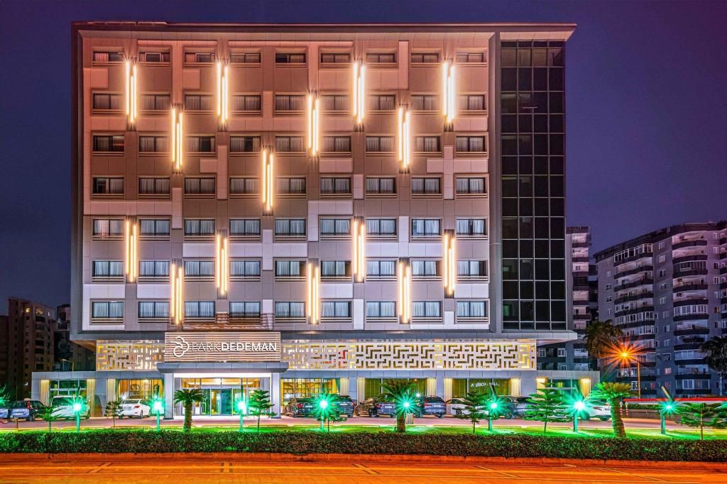 PARK DEDEMAN MERSİN MARİNA