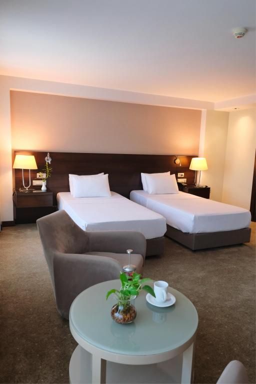 DEDEMAN İSTANBUL