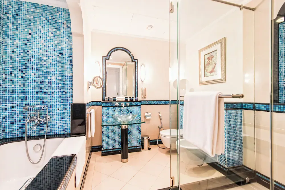 Al Habtoor Grand Resort, Autograph Collection