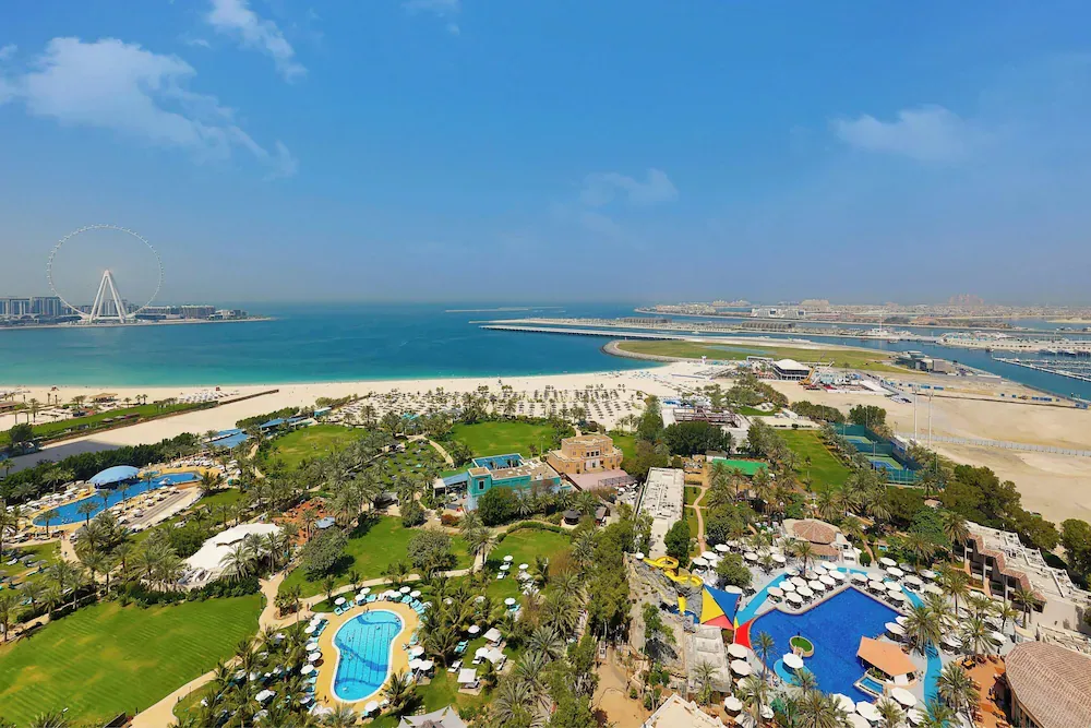 Al Habtoor Grand Resort, Autograph Collection