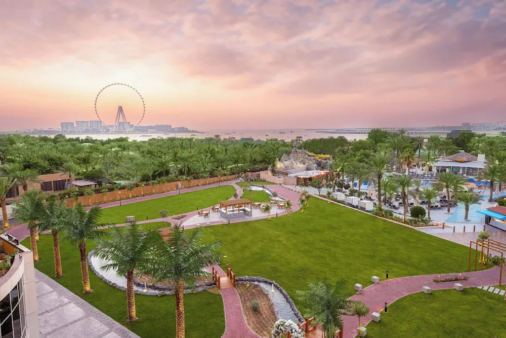 Al Habtoor Grand Resort, Autograph Collection