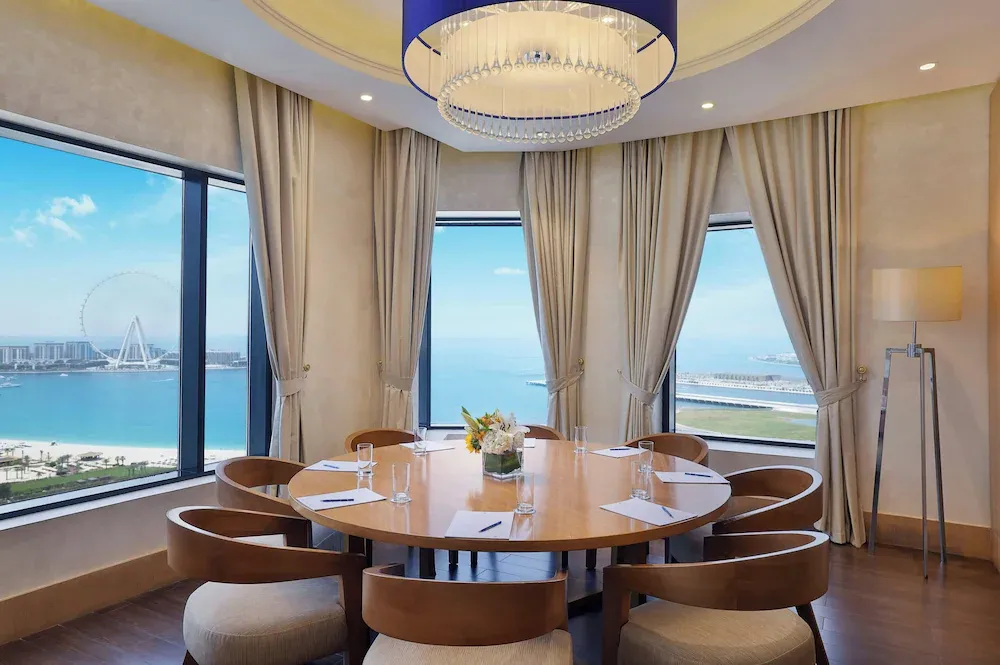 Al Habtoor Grand Resort, Autograph Collection