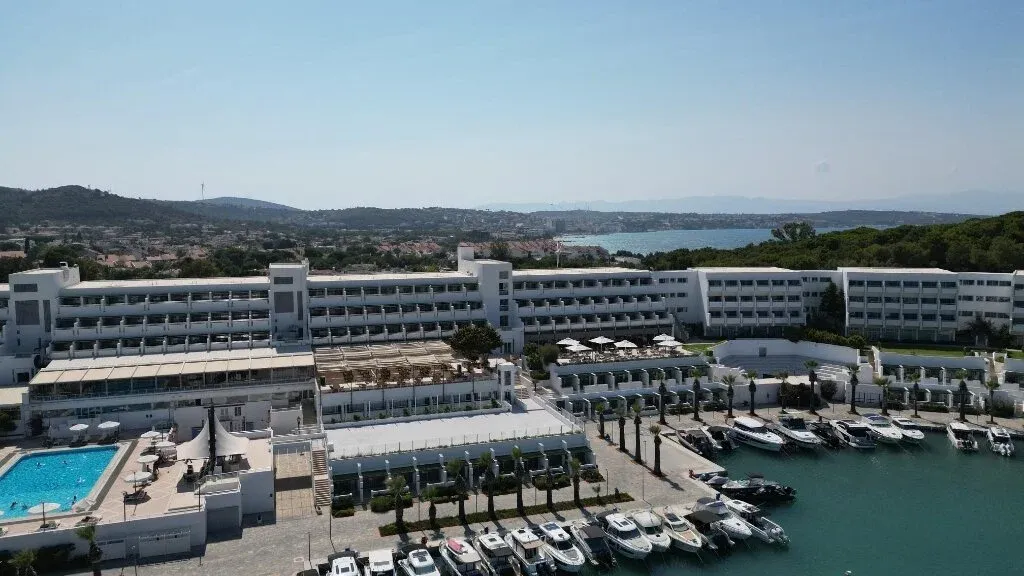 Altın Yunus Hotel & Spa - Çeşme
