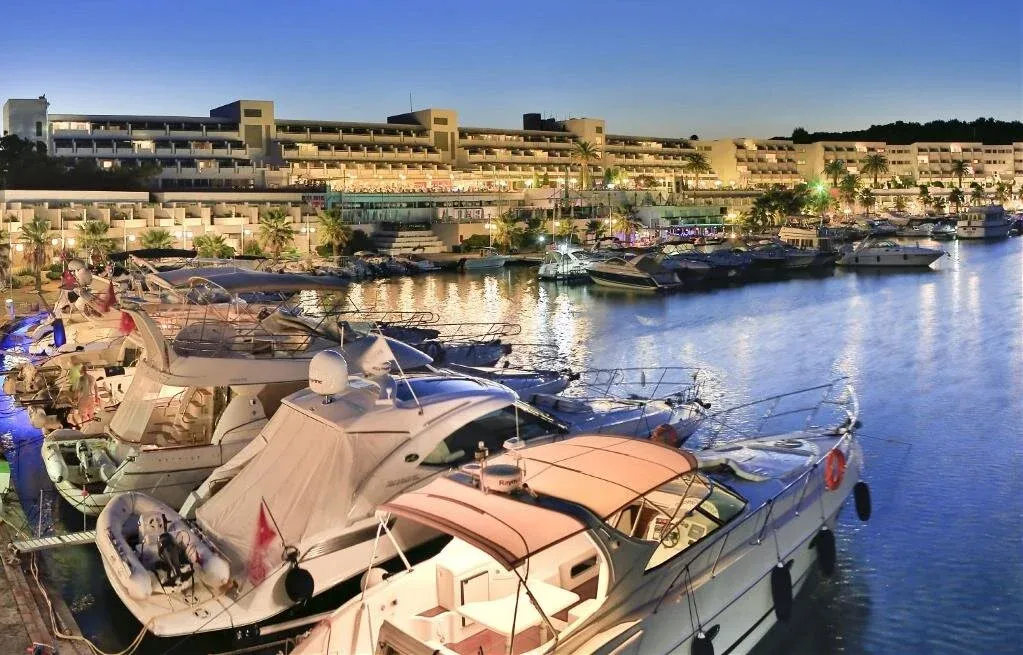 Altın Yunus Hotel & Spa - Çeşme