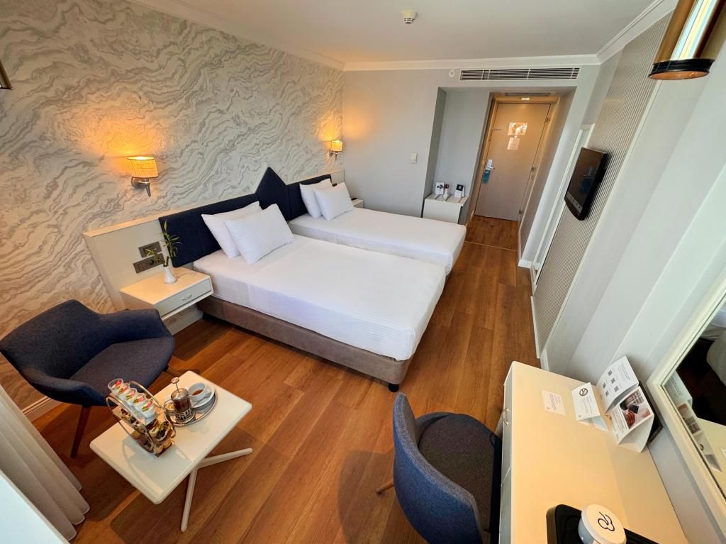 DEDEMAN İSTANBUL