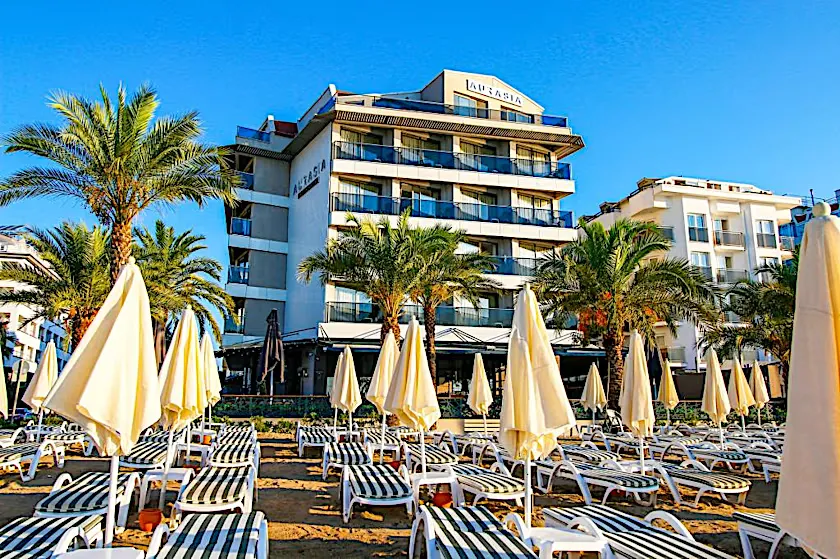 Aurasia Beach Hotel