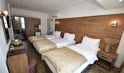Aurasia Beach Hotel