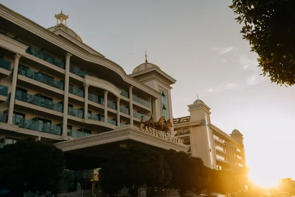 CASTİVAL HOTEL