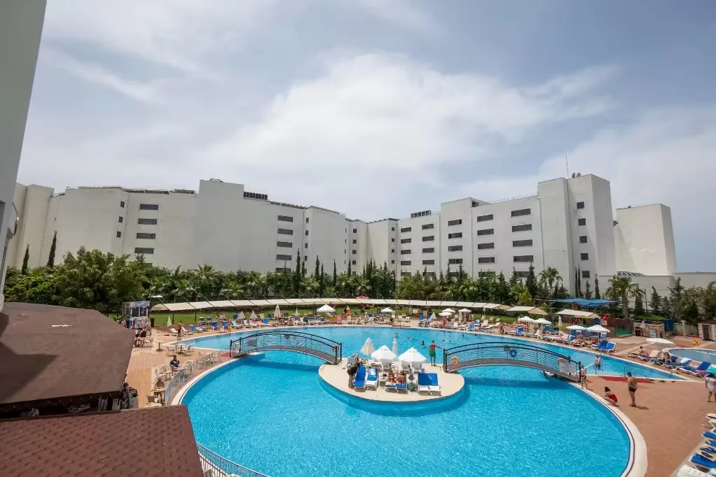 Çenger Beach Resort Hotel