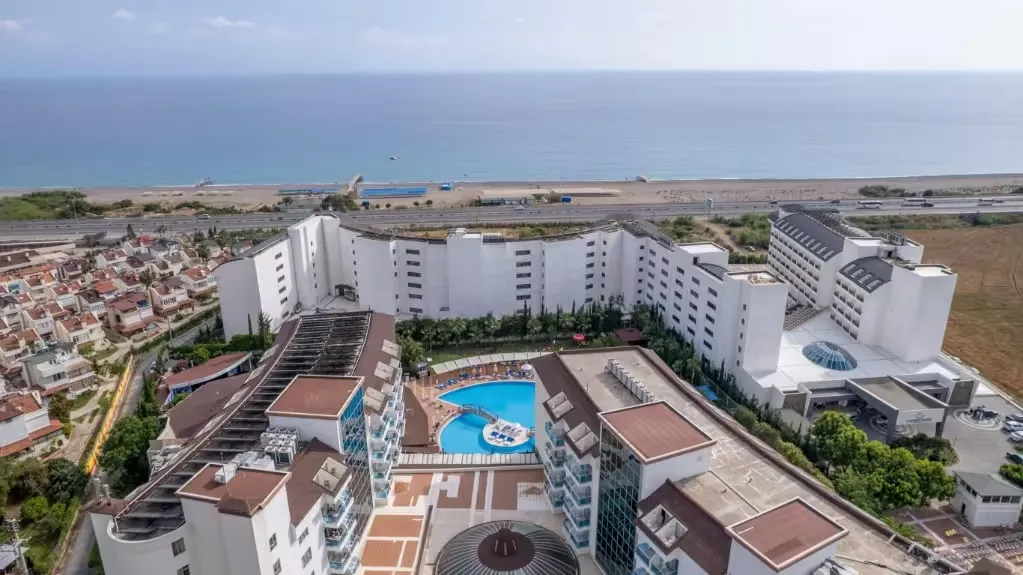 Çenger Beach Resort Hotel