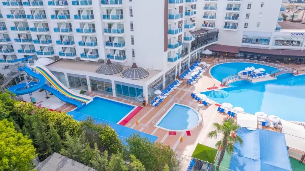 Çenger Beach Resort Hotel