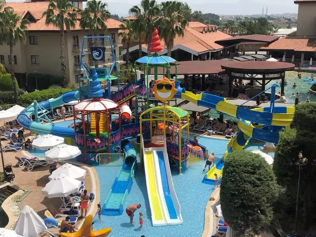 Club Grand Aqua