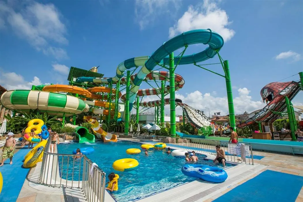 Crystal Waterworld Aqua Collection