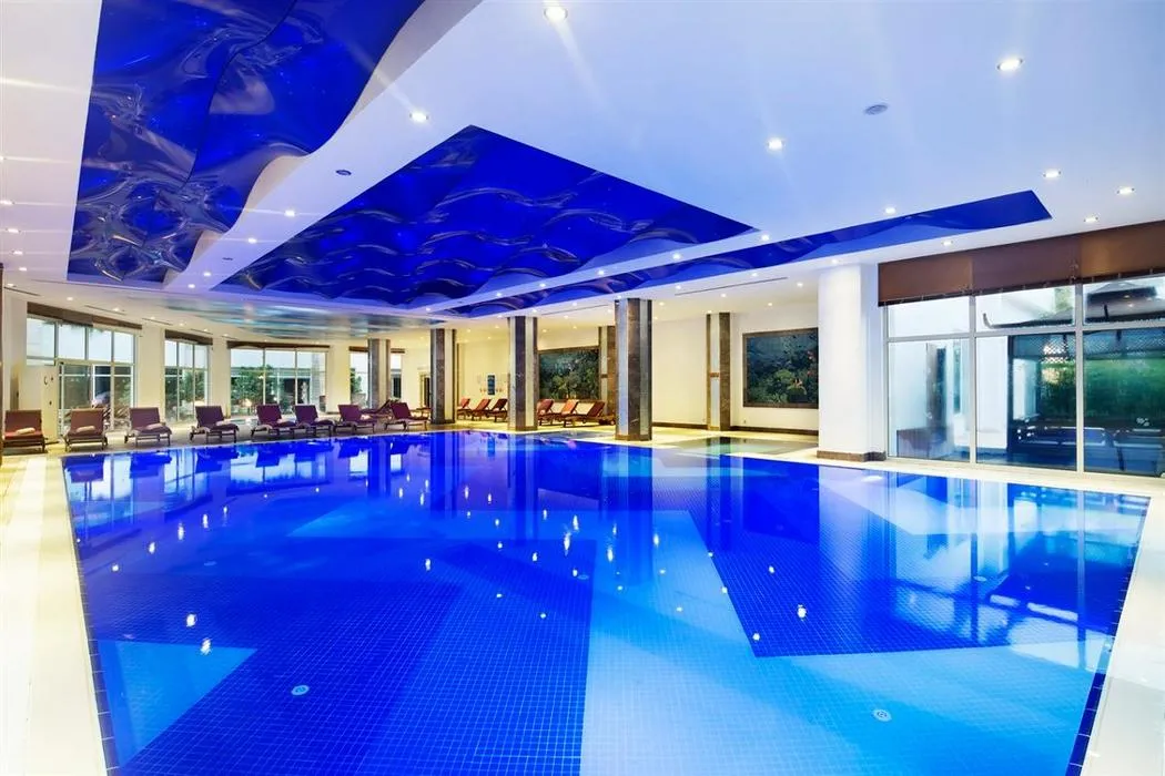 Crystal Waterworld Aqua Collection