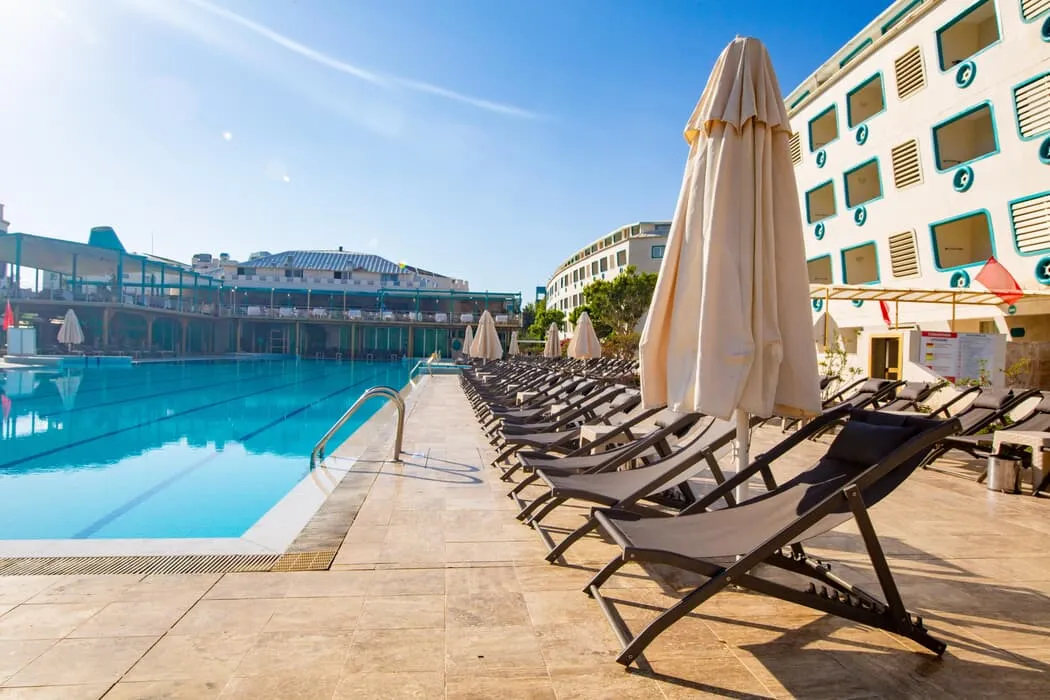 Daima Biz Hotel