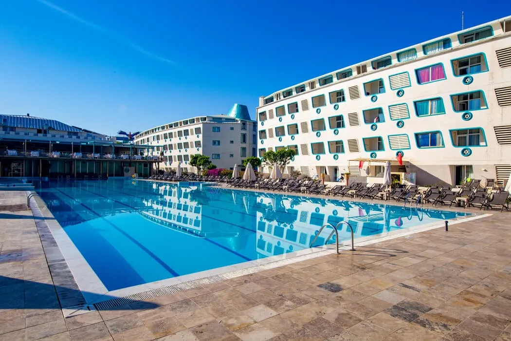 Daima Biz Hotel