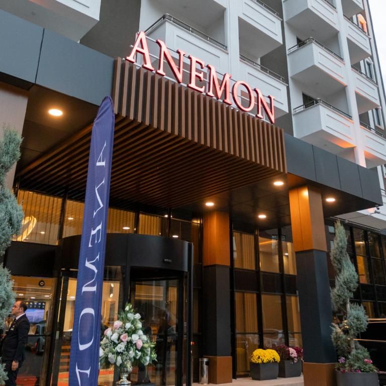 ANEMON KARABÜK