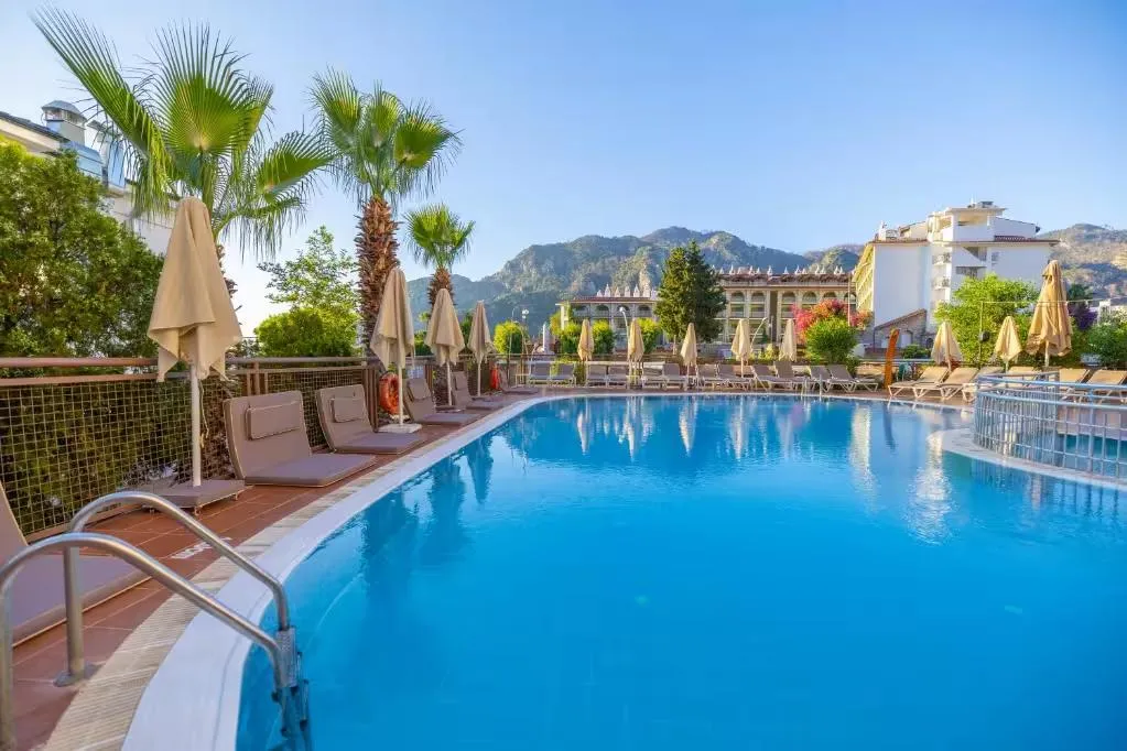 Fortuna Beach Hotel