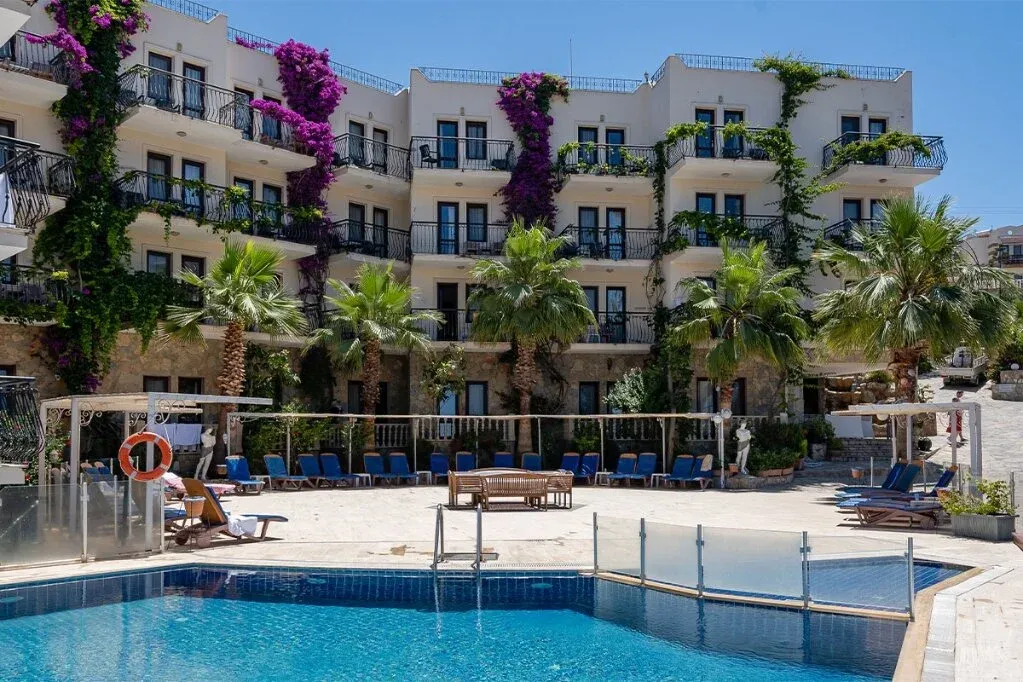 Golden Age Crystal Bodrum