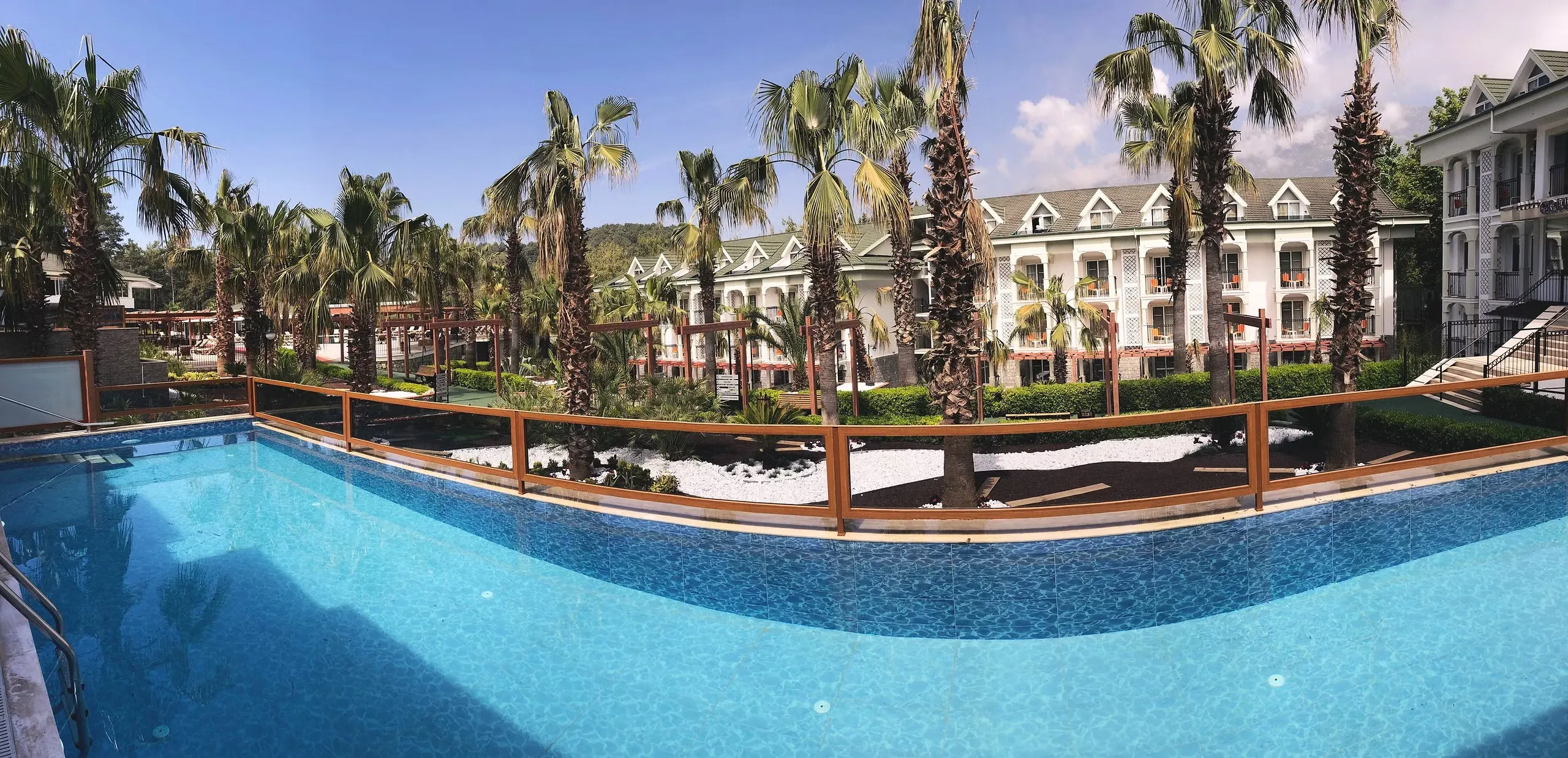 Green Forest Holiday Village