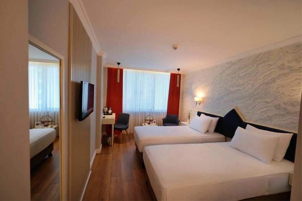 DEDEMAN İSTANBUL