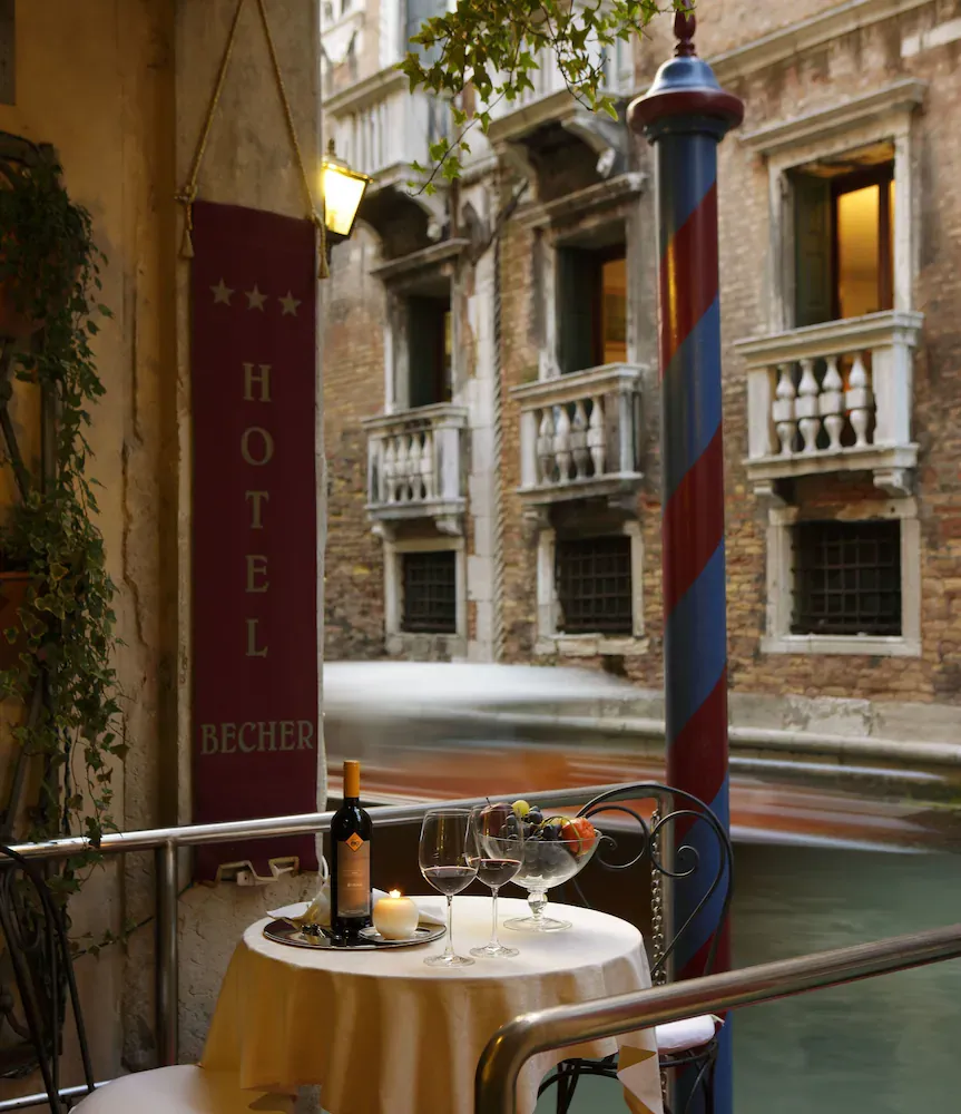 Hotel Becher