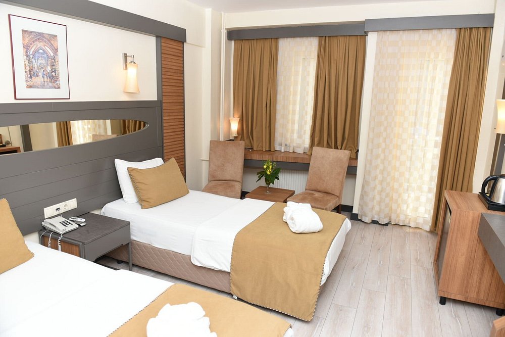 LYCUS RİVER