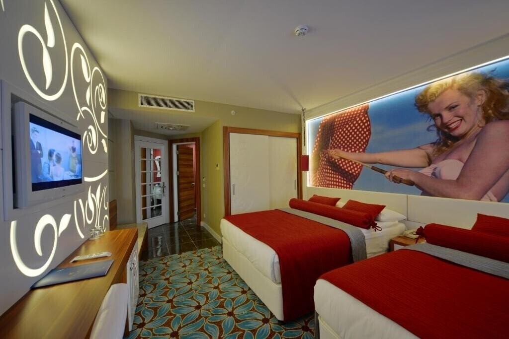 VİKİNGEN İNFİNİTY RESORT & SPA