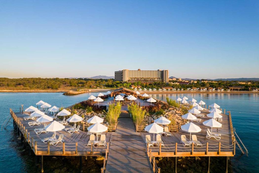 CONCORDE LUXURY HOTEL