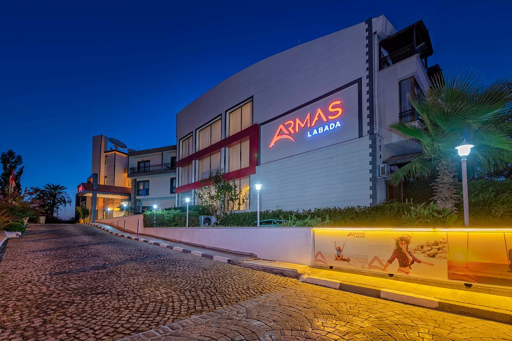 ARMAS LABADA