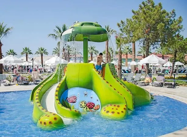 Palm Wings Beach Resort & Spa Kuşadası