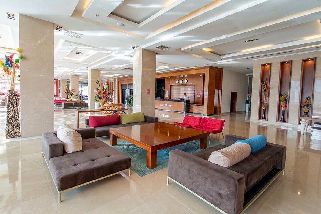 JURA HOTELS