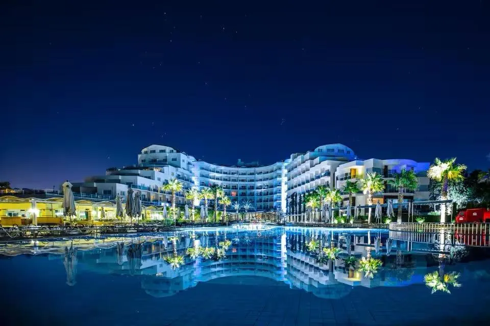Sealight Resort Hotel