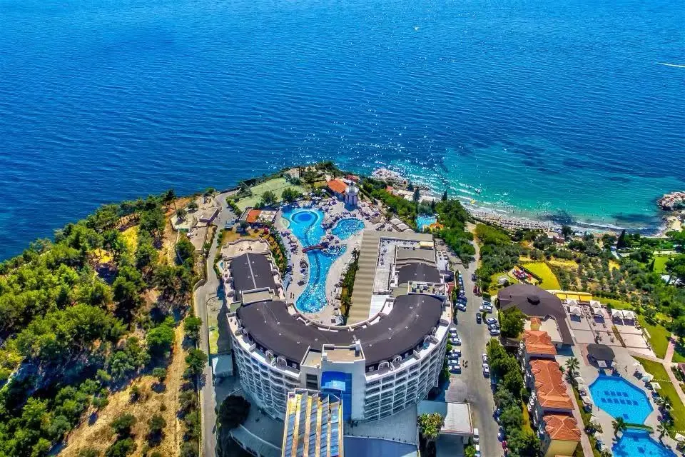 Sealight Resort Hotel