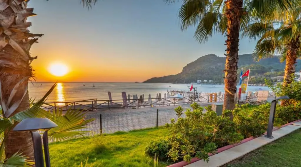 Turunç Premium Hotel