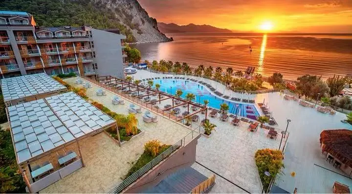 Turunç Premium Hotel