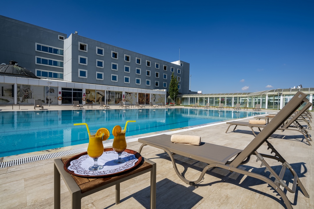 JURA HOTELS