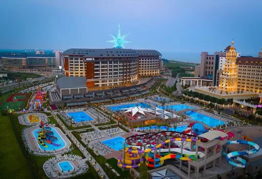 ROYAL SEGİNUS