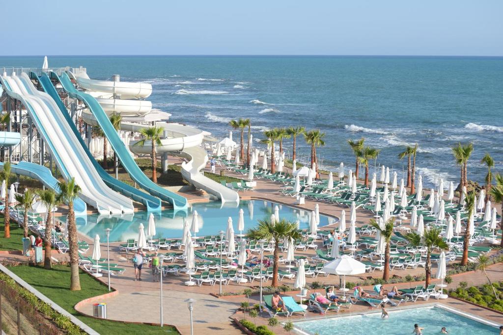 VİKİNGEN İNFİNİTY RESORT & SPA