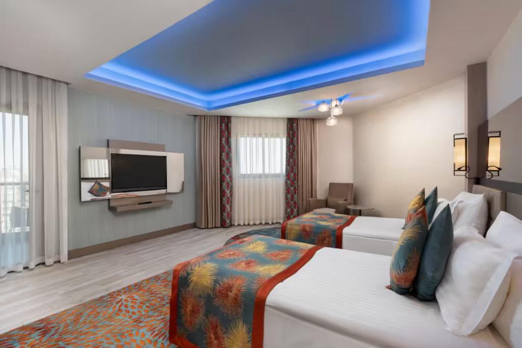 ROYAL SEGİNUS